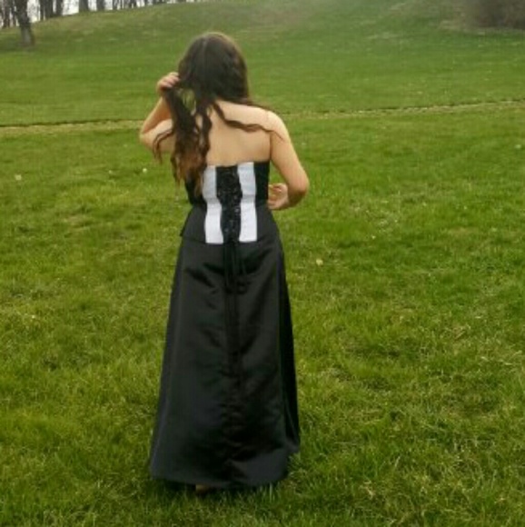 Prom Dress - Picture 2 of 2
